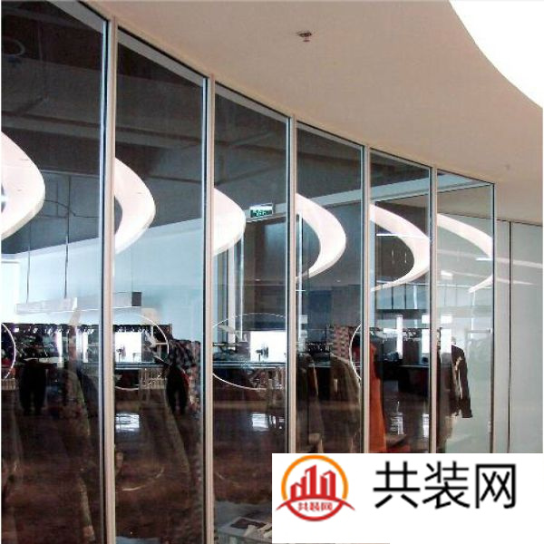 玻璃隔斷價格多少錢一平 玻璃隔斷有哪些材質