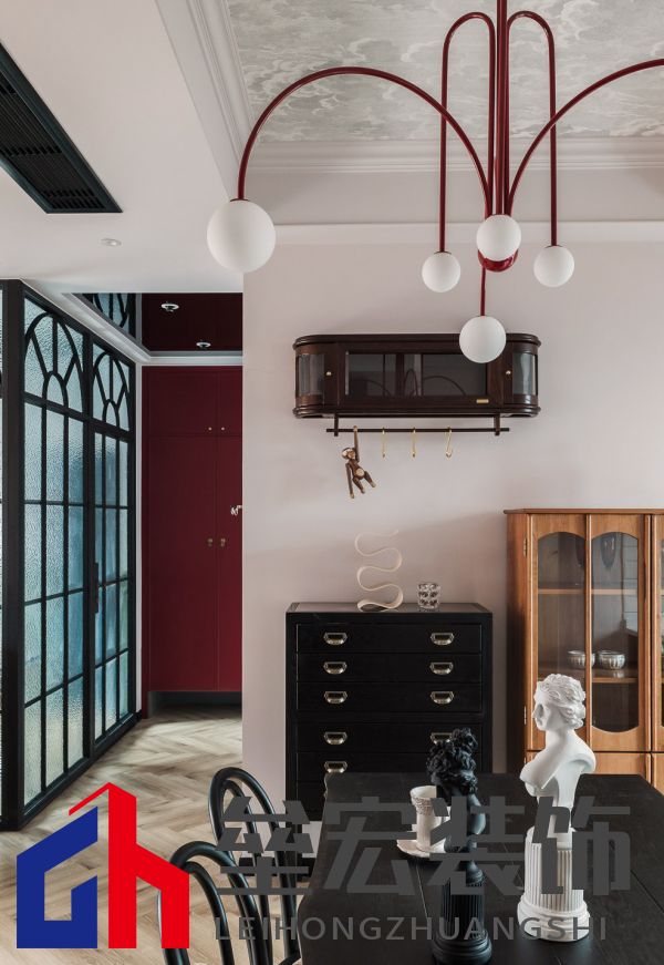 80㎡法式復(fù)古混搭風(fēng)，百看不膩！