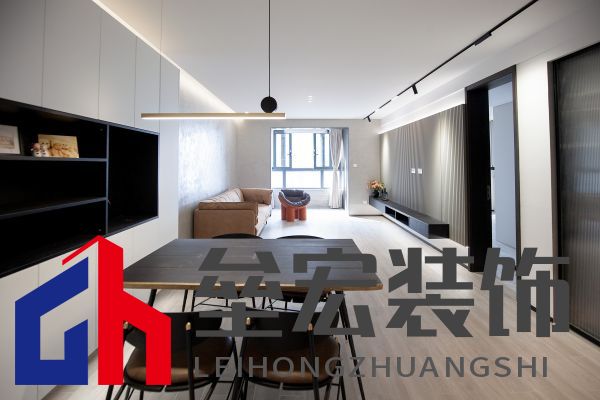 142㎡現(xiàn)代簡(jiǎn)約丨 黑白格調(diào)下的溫柔空間！