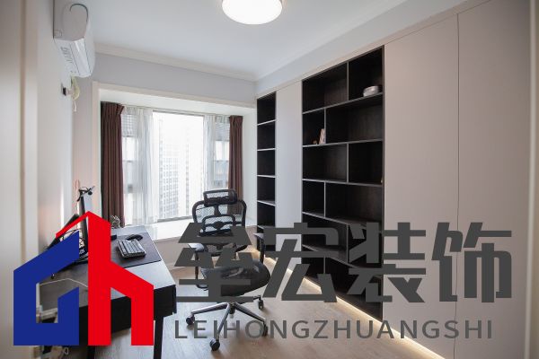 白色、木色與黑色演繹同一空間下的不同格調(diào)！