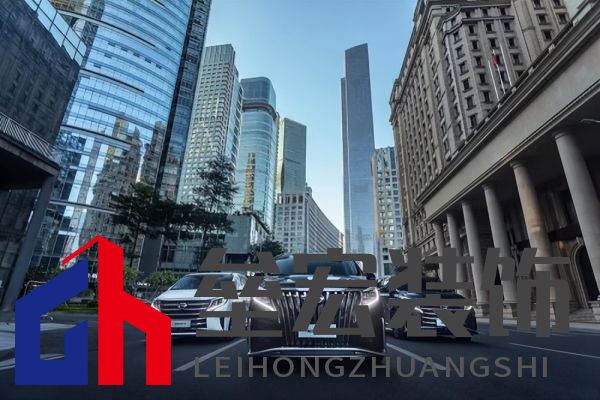 國貨之光！香港回歸25周年進(jìn)港接待現(xiàn)場，驚現(xiàn)傳祺M8霸氣護(hù)航