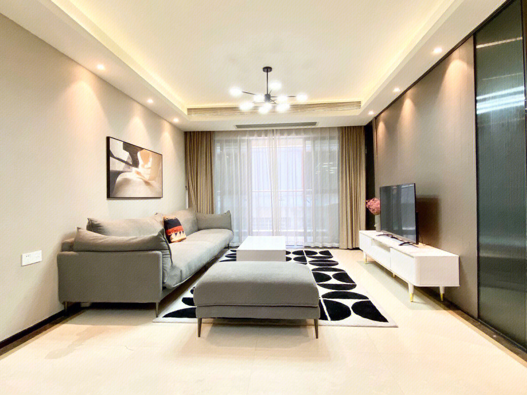 廈門簡(jiǎn)約裝修整包報(bào)價(jià)_現(xiàn)代簡(jiǎn)約客廳裝修效果圖_簡(jiǎn)約風(fēng)格裝修圖片