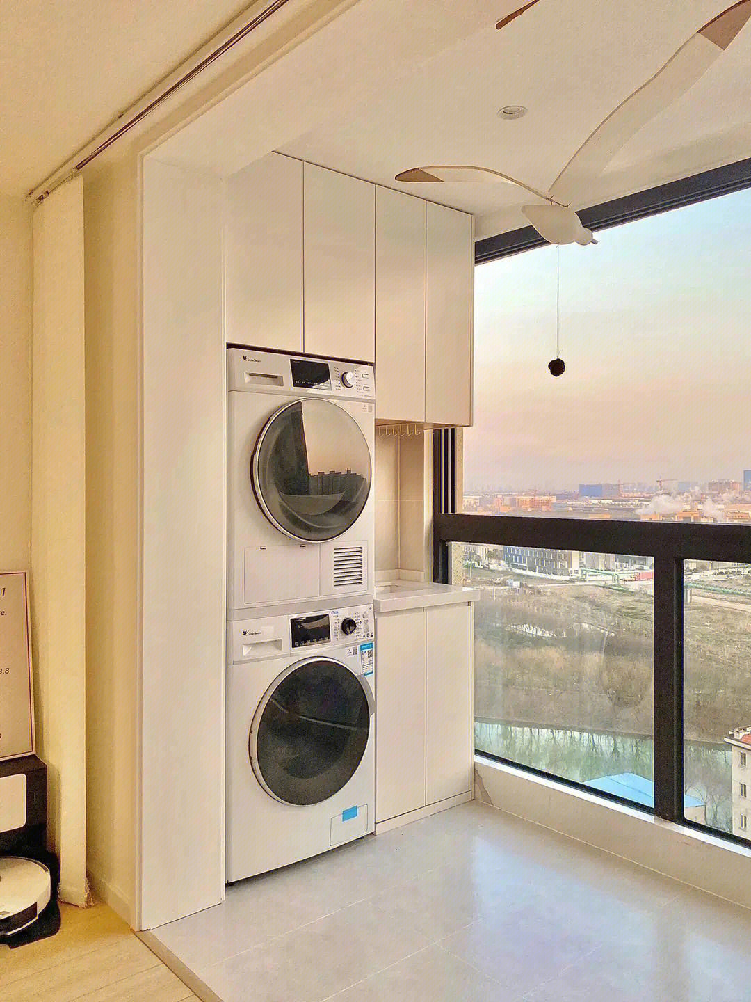 廈門陽(yáng)臺(tái)裝修改造_想改造一下陽(yáng)臺(tái)得找誰_廈門陽(yáng)臺(tái)外擴(kuò)