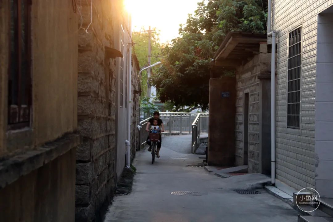 廈門別墅裝飾_廈門別墅裝修公司_廈門別墅設(shè)計公司