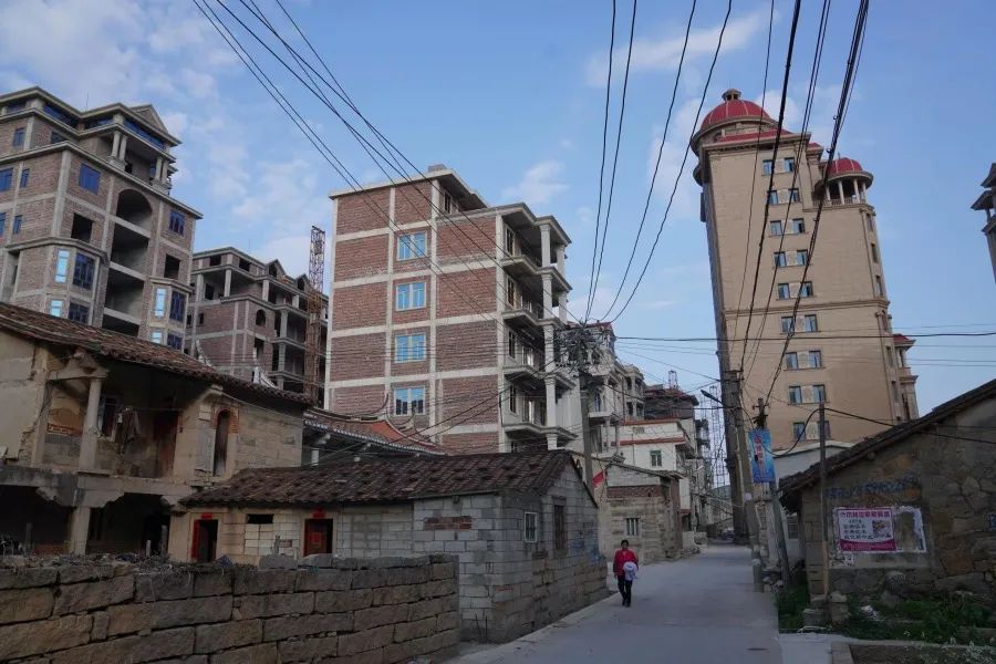 廈門(mén)別墅裝修設(shè)計(jì)公司_廈門(mén)別墅裝飾_廈門(mén)別墅室內(nèi)設(shè)計(jì)公司