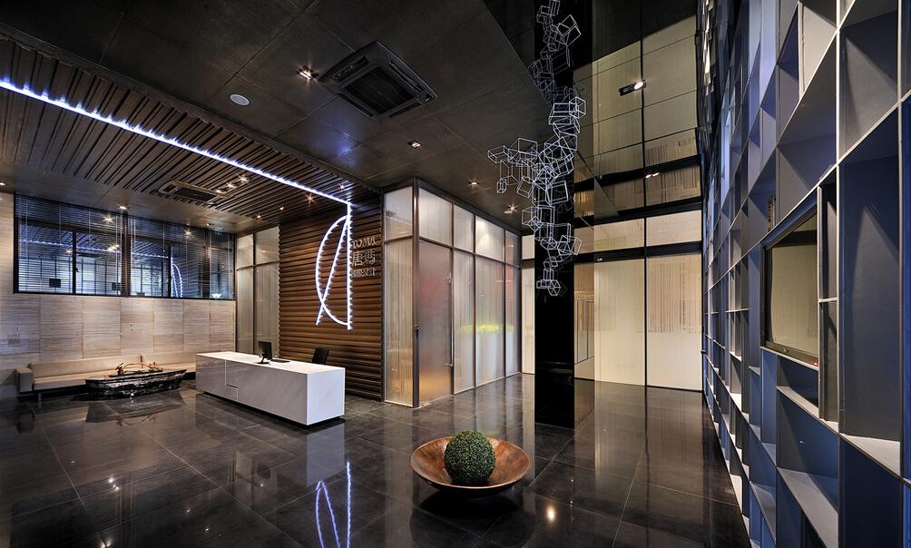 工裝設(shè)計(jì)裝修_工藝品店的裝修_花店裝修效果圖工業(yè)風(fēng)