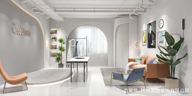 小型直播間裝修方案設(shè)計(jì)(直播間裝修技巧和打造一個(gè)觀感又好又吸引粉絲的直播間分享)