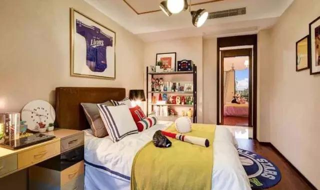 150㎡戶型四間朝南，一個創(chuàng)新的戶型，我不允許它有1㎡的浪費。