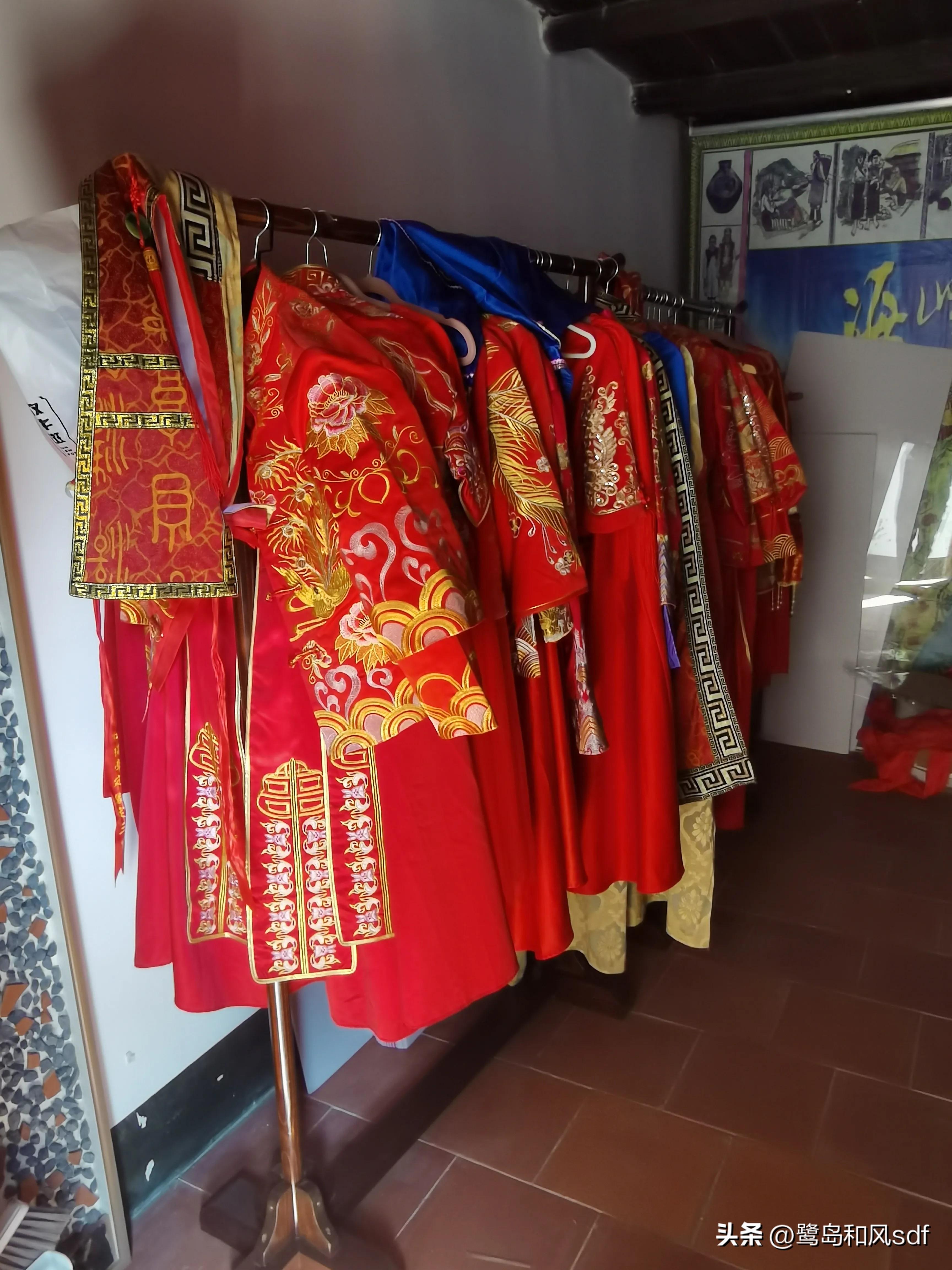 廈門(mén)婚禮布置多少錢(qián)_廈門(mén)婚禮禮金一般給多少_廈門(mén)辦一場(chǎng)婚禮多少錢(qián)