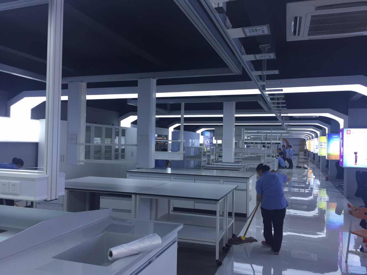 廈門實(shí)驗(yàn)室裝修公司_廈門室內(nèi)裝修公司_廈門裝修室實(shí)驗(yàn)公司排名