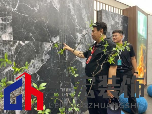 2024「京聞·創(chuàng)響杯」建筑裝飾產(chǎn)品設(shè)計大賽評審團(tuán)走進(jìn)又覓瓷磚·巖板