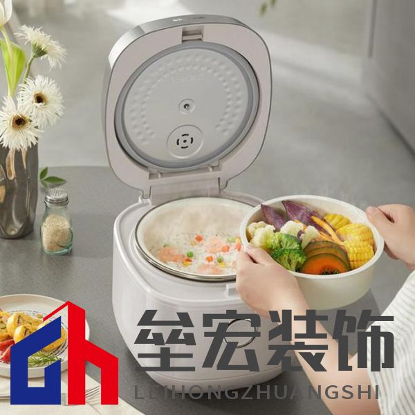 在家復(fù)刻柴火飯！小熊電器鐵釜電飯煲：暢享美食帶來的愉悅感