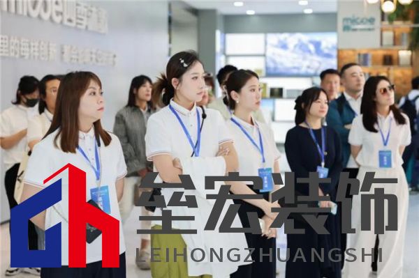 新質(zhì)生產(chǎn)力 “碳”領(lǐng)未來——全國(guó)百家媒體走進(jìn)四季沐歌空氣能熱泵超級(jí)工廠活動(dòng)成功舉行