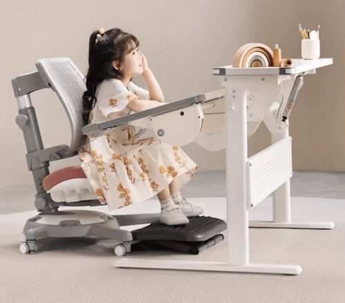 學(xué)校家具的選擇和品牌推薦