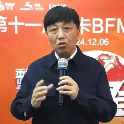 重塑信心，堅定信念，逆境攀登！