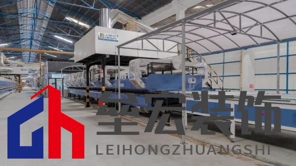 榜樣力量 | 強(qiáng)輝精工瓷磚斬獲2025年度家居領(lǐng)軍品牌！